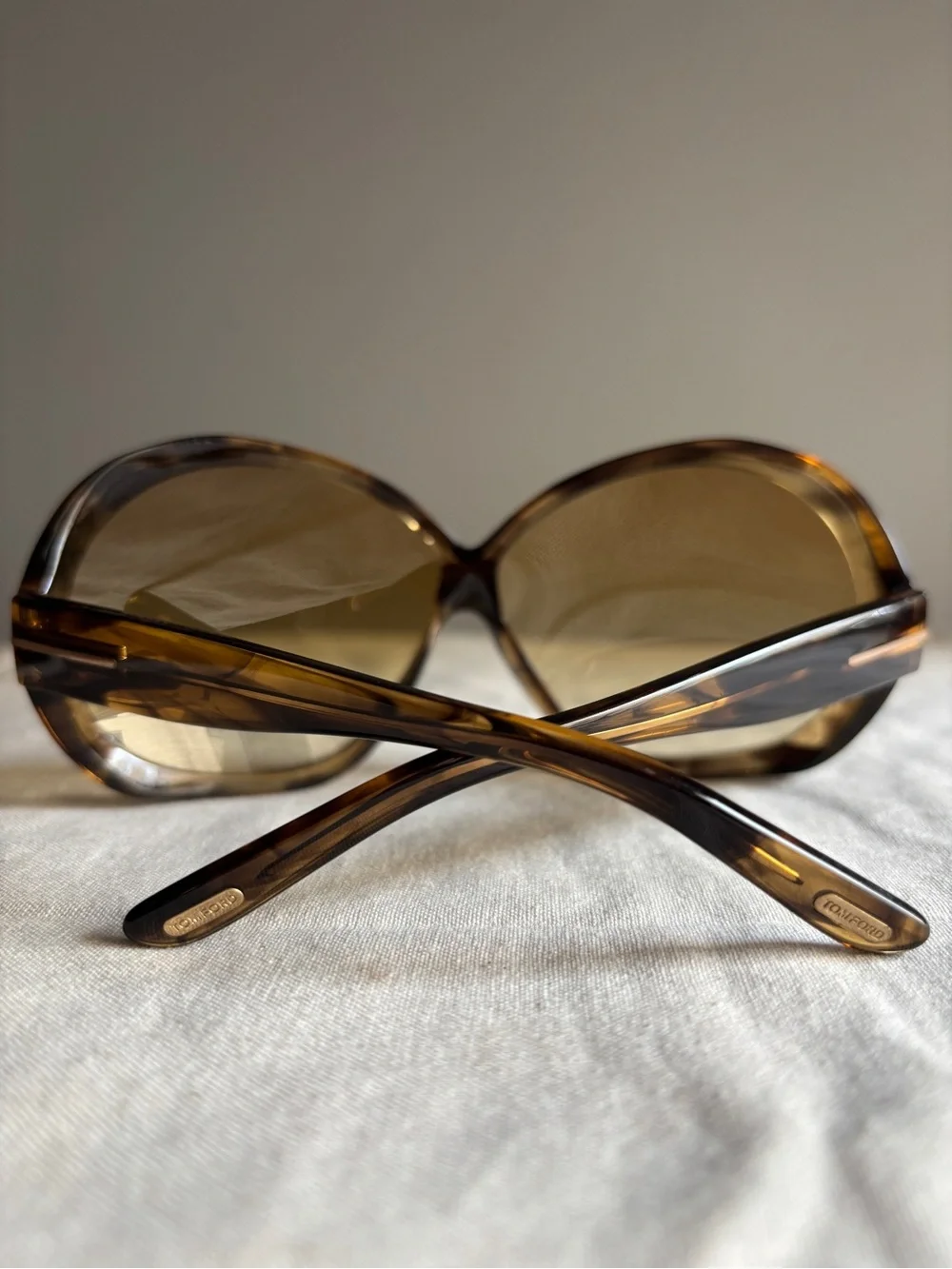 Tom Ford Natalia TF120 Oversized Round Sunglasses Gradient Lens with Case